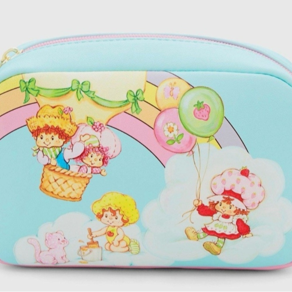 Strawberry shortcake Loungefly Pouch